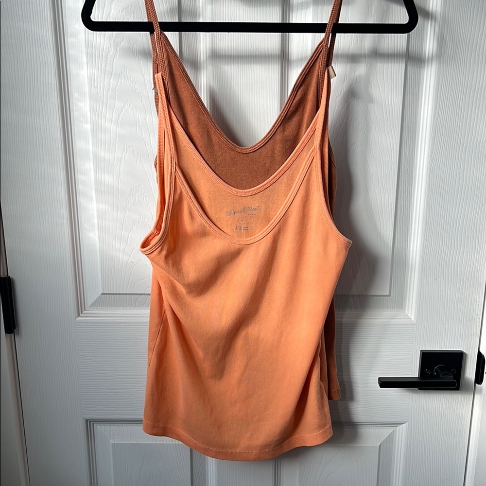 Universal Thread Tank Bundle
